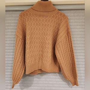 Tahari sweater MEDIUM